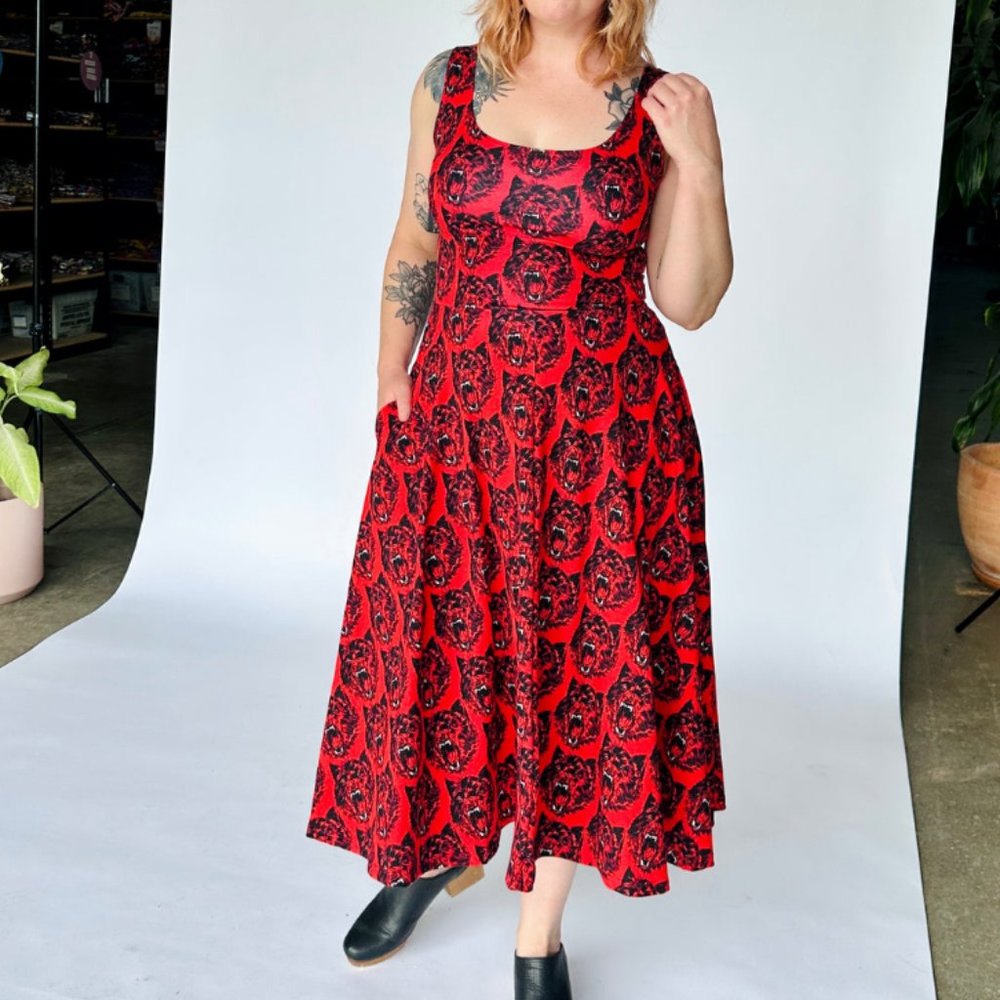 XL Nooworks Vacation Dress Wolverine BNWT